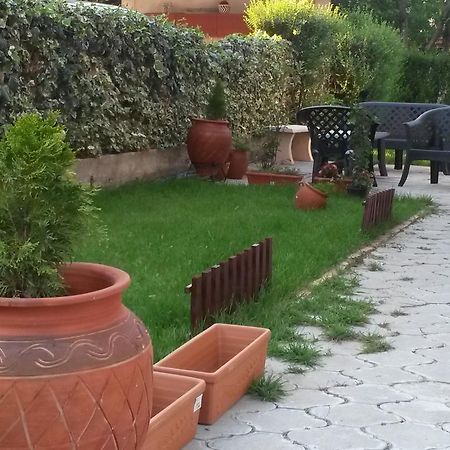 فندق غيفيغليافي  Garden Vila المظهر الخارجي الصورة