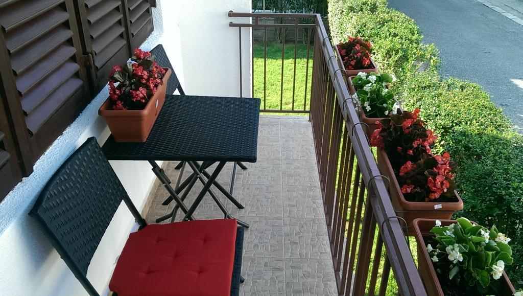 Garden Vila غيفيغليا الغرفة الصورة